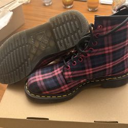 Doc Martens - Brand New