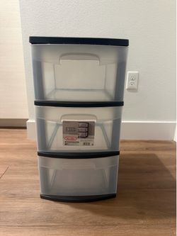 Plastic drawer