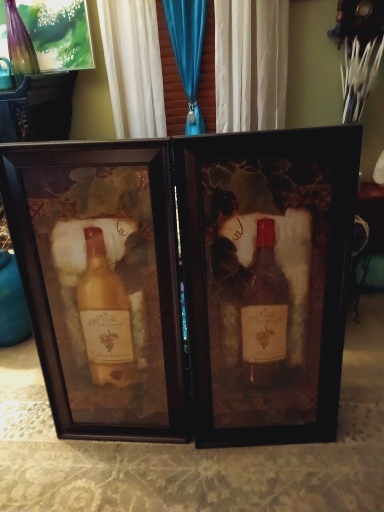 Noble vintage Wine Bottle Pictures 