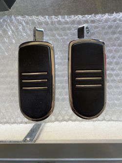 Harley Davidson Street glide Pegs
