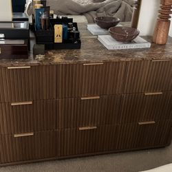 Modern 9 Drawer Dresser – Fluted Design