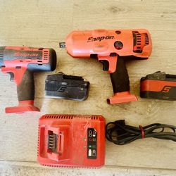 Snap on 1/2 IMPACT DRIVER AND HAMMER DRILL 