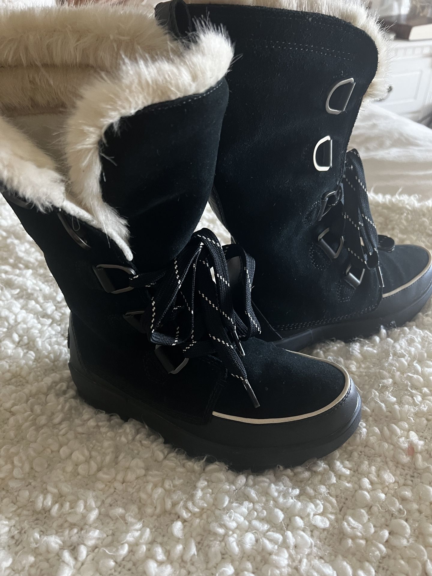 Sorel Snow Boots 7.5