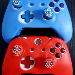Custom Xbox One Controllers Marvel Theme