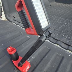 Milwaukee m12 undercarriage mountable LED light. 2126-20