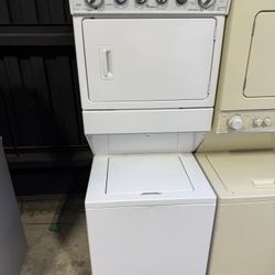 Whirlpool gas stackable washer and dryer 