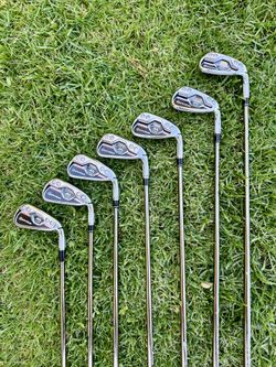 TaylorMade M CGB Iron Set – 4-PW – Right-Handed – UST Mamiya Recoil ES 460 F4 Stiff