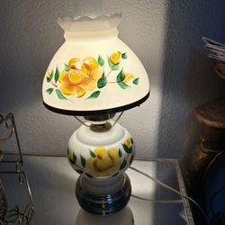 Milk Antique Lamp 