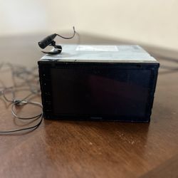 Kenwood Monitor with DVD Receiver 