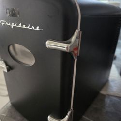Small Frigidaire Fridge 