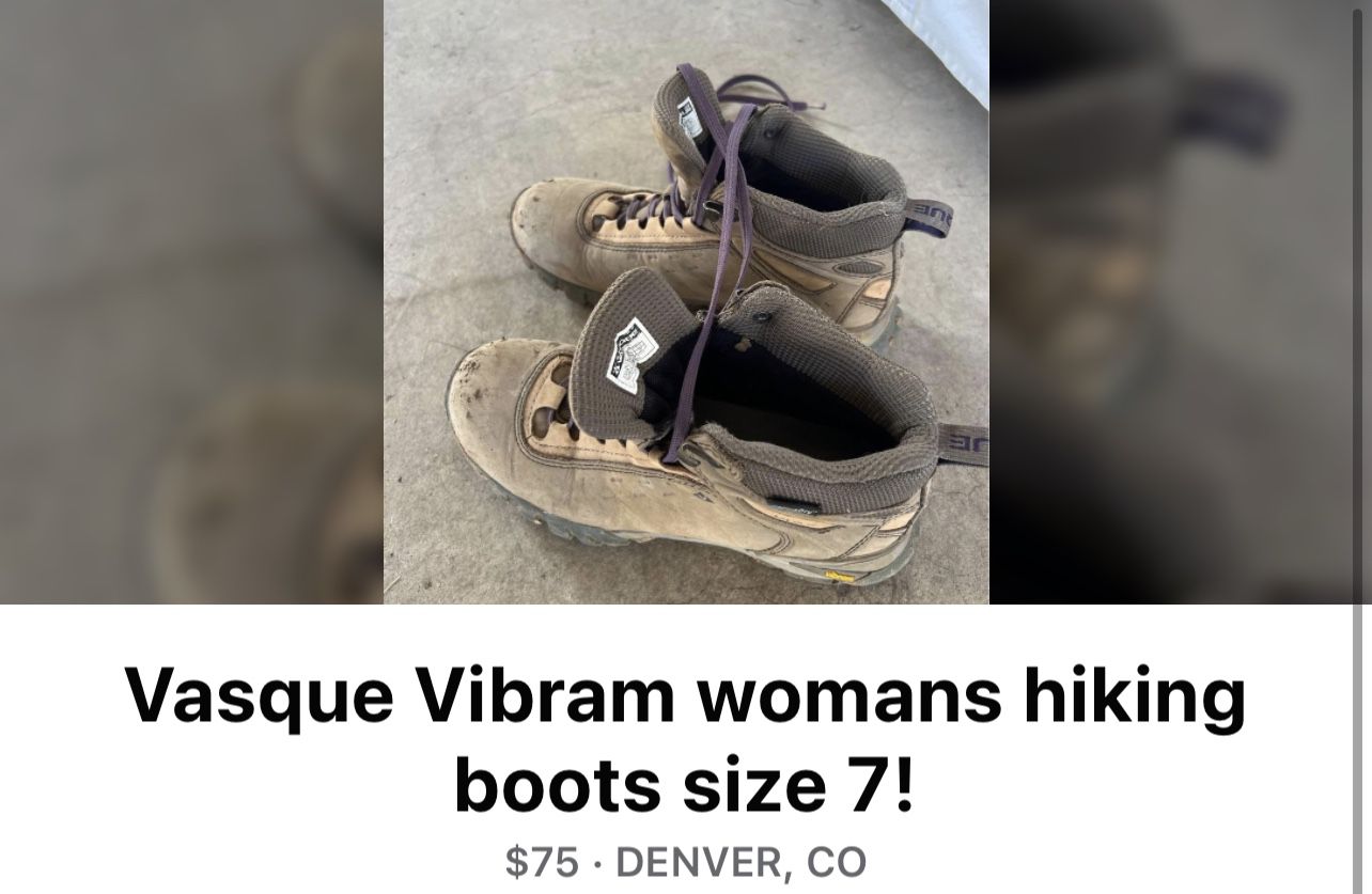VibramWomen’s Hiking Boots Size 7