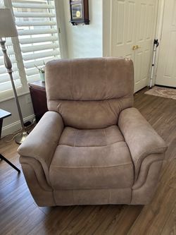 Barcalounger Power Recliner Chair
