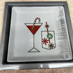 Cocktail plates