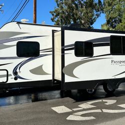 2015 Keystone Passport Ultralight Grand Touring https://offerup.com/redirect/?o=MjZmdC5UcmF2ZWw= Tralier