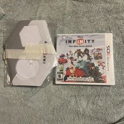 Disney Infinity Nintendo 3DS Game And Pad! 