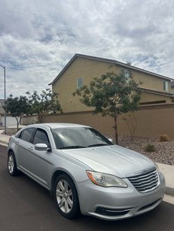 2012 Chrysler 200