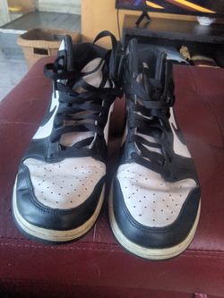 Nike High-Top Sneakers Black and White