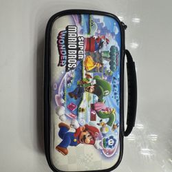 NACON NINTENDO SWITCH OFFICIAL SUPER MARIO WONDER TRAVEL CASE