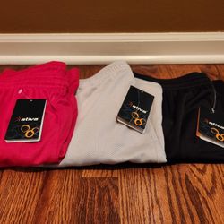 💥NEW/NWT💥Spring Sports School Supplies💥Women's Shorts (3 Ct.)