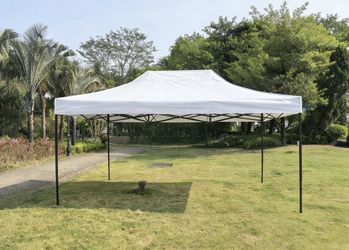 New In Box Heavy-Duty 10x15 ft Popup Canopy Tent Instant