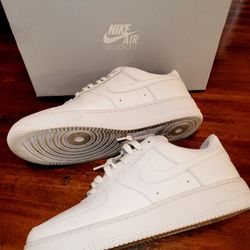 Nike (All White) low top AIR FORCE 1