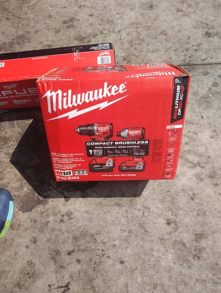 M18 Milwaukee Cordless Power Drills New In Box