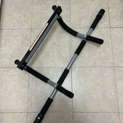 Pull-Up Bar