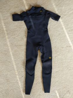 Billabong Furnace Pro short arm wetsuit M