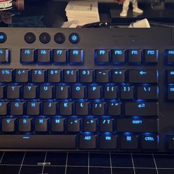 Logitech G915 X Lightspeed