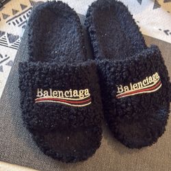balenciaga slides