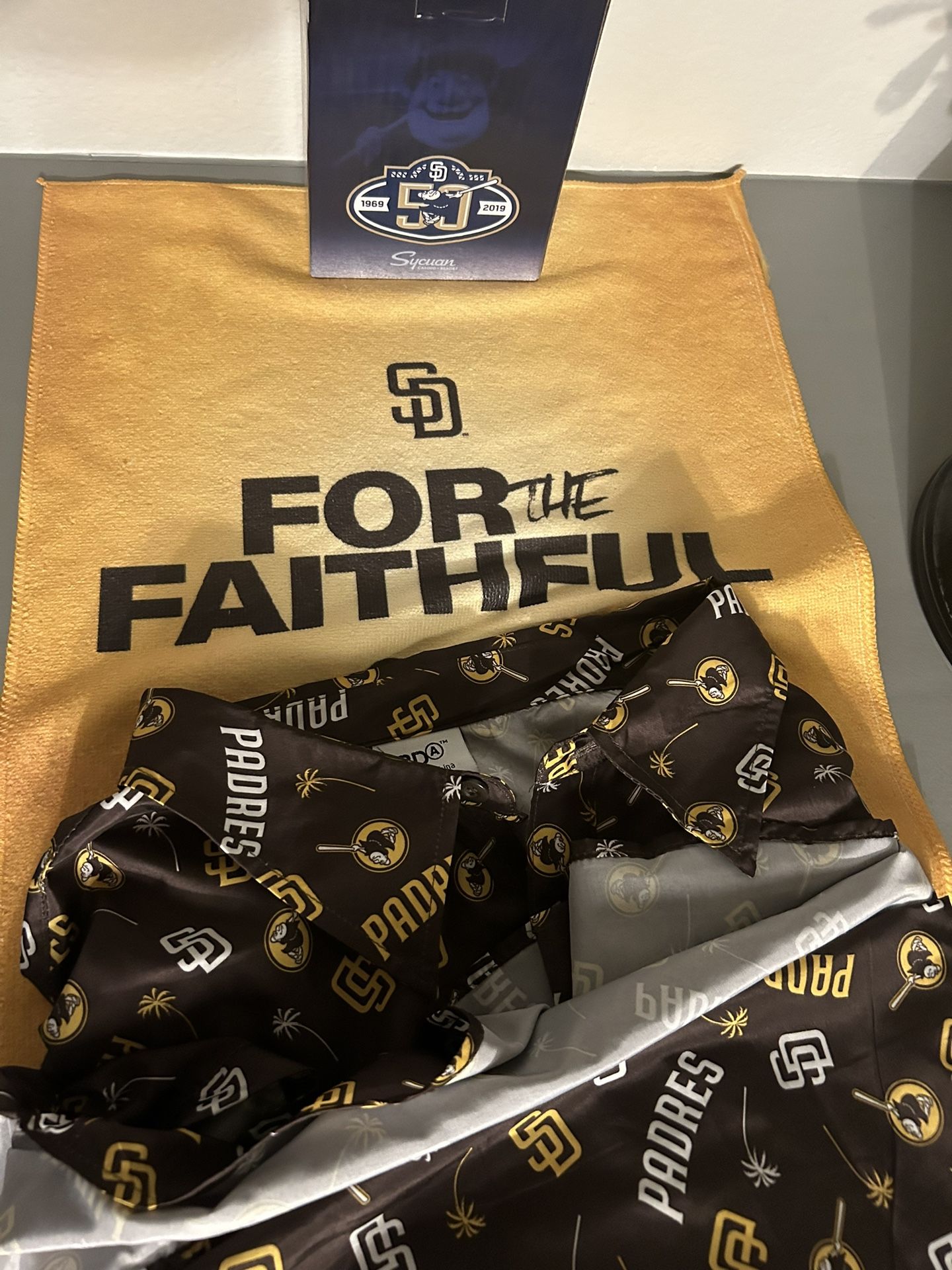 Padres Bundle