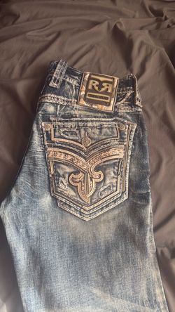rock revival 34 by 30 cut at the bottom