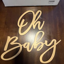 “Oh Baby” Wooden Baby Shower Sign 