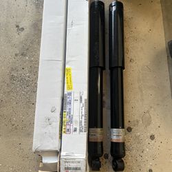 2021 Toyota Tacoma SR 4x4 Shocks
