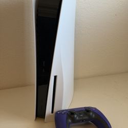 Playstation/PS5 1TB - Disc Version 