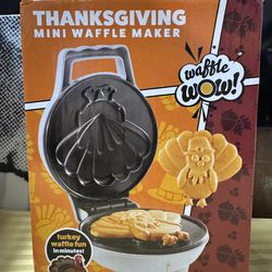 Waffle Wow! - Thanksgiving Turkey Mini Waffle Maker