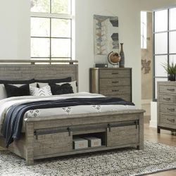Brennagan Gray Storage Bedroom Set

