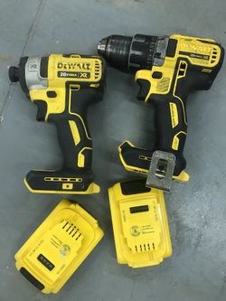 Dewalt 20v xr Drill Set With Battery And Charger