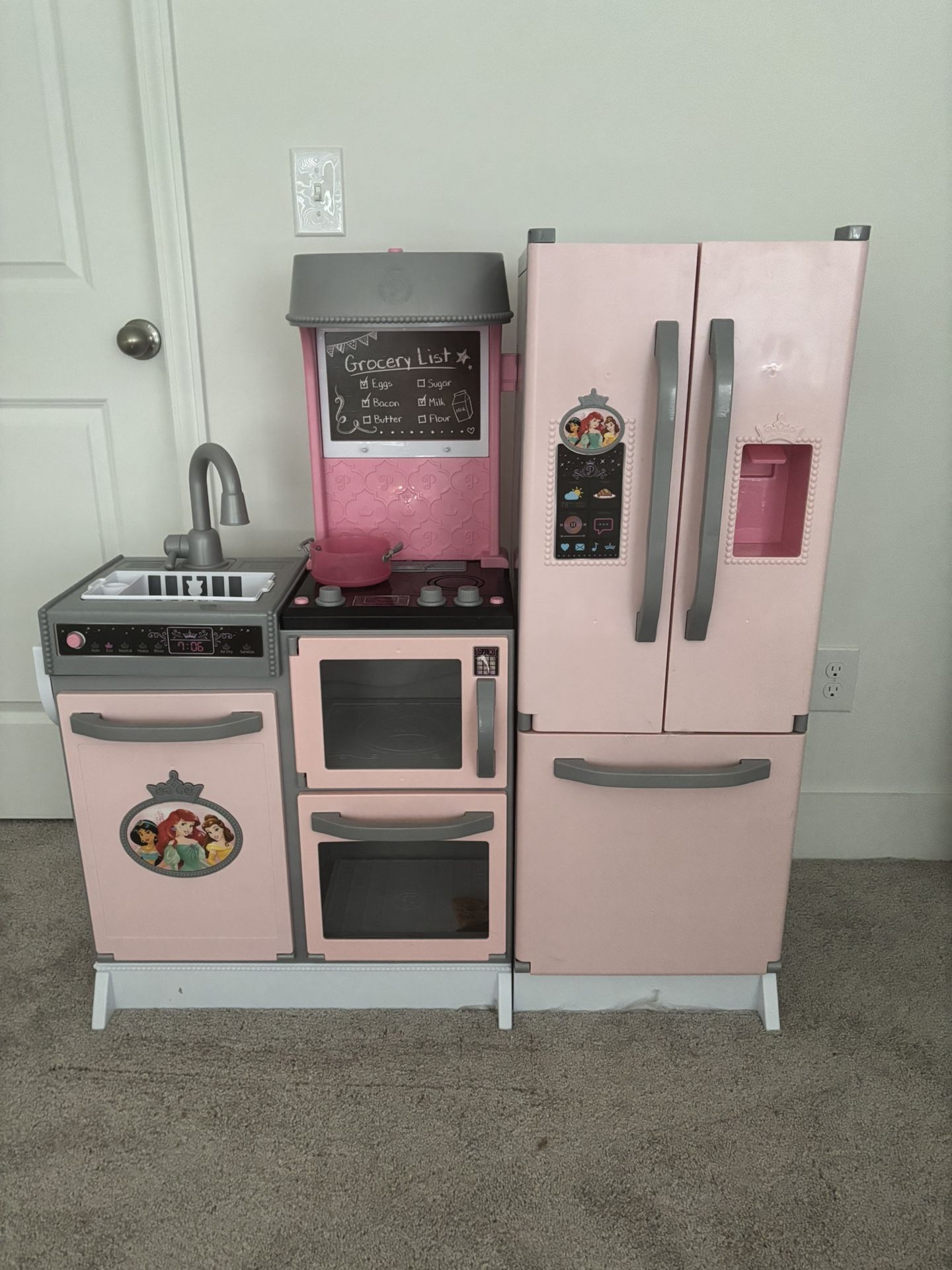 Disney princess gourmet smart kitchen