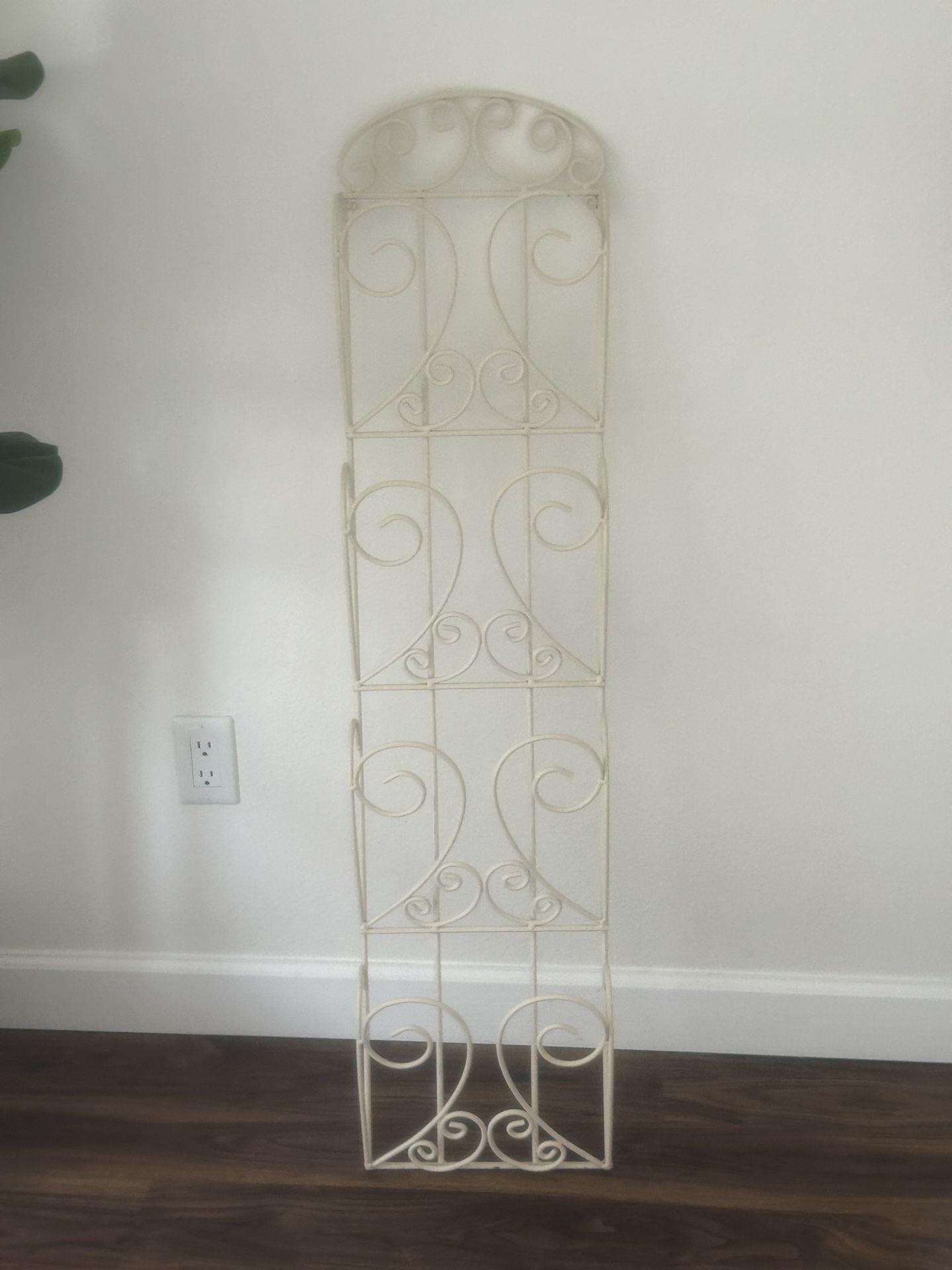 Pottery Barn Magazine Rack