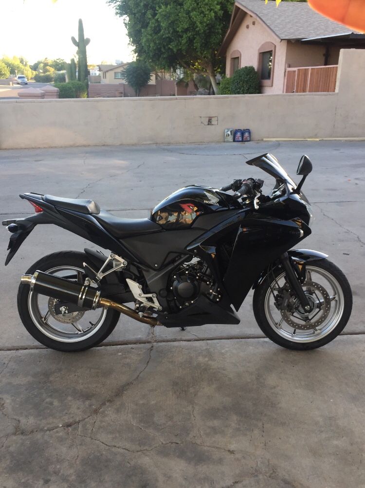 HONDA cbr 250 (motorcycle) (motorcycles)