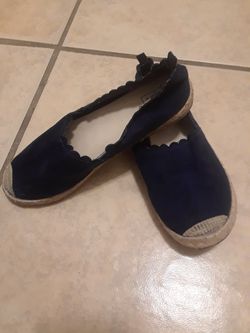 Girls shoes size 2
