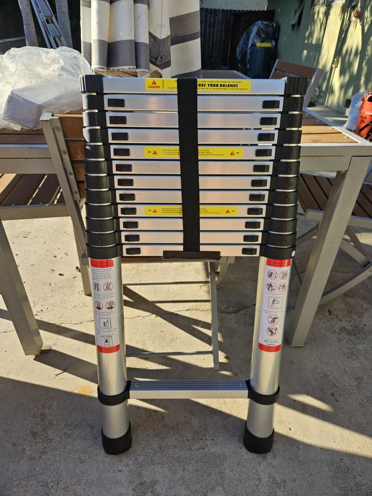 16.5 Feet 5 Meter Aluminum Telescopic Ladder