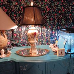 Antique Lamp No Chips No Cracks Works Perfect