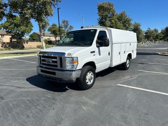 2014 Ford E-350