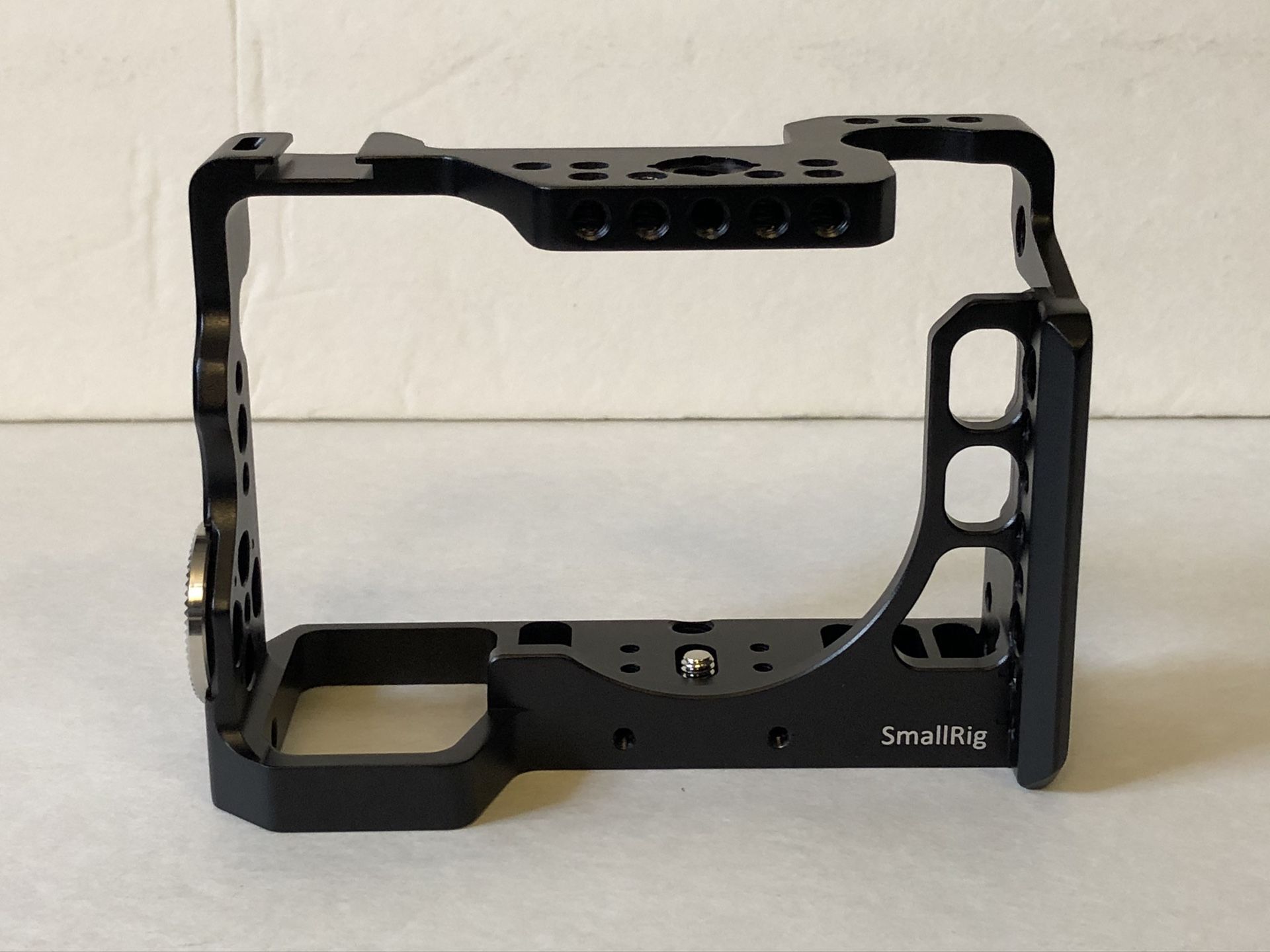 Brand New SmallRig Cage + Top Handle for Sony a9