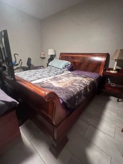 Bed frame (only)