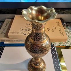 GORGEOUS Design BRASS Vase 12 INCHES Tall