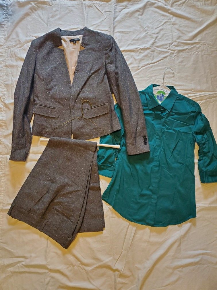 Anne Taylor Dress Suit Size 2