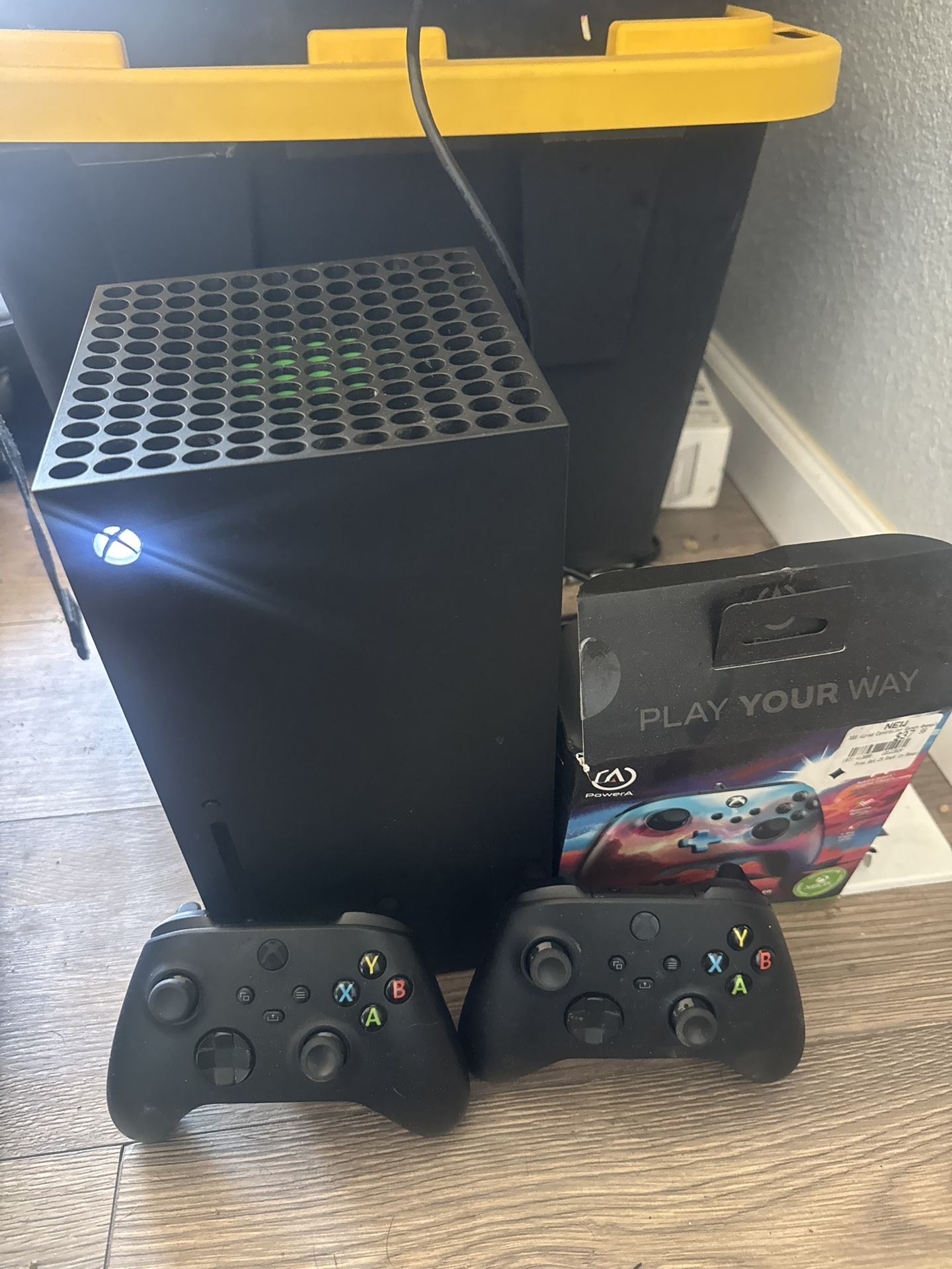 Series X W/ 3 Controller